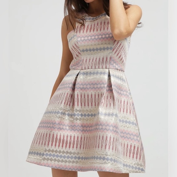 NWT ⭐️ BCBGeneration Canyon Clay Multicolor Patterned Sleeveless Dress Size 8 - Picture 1 of 9